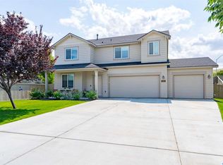 5609 W 24th Ave, Kennewick, WA 99338