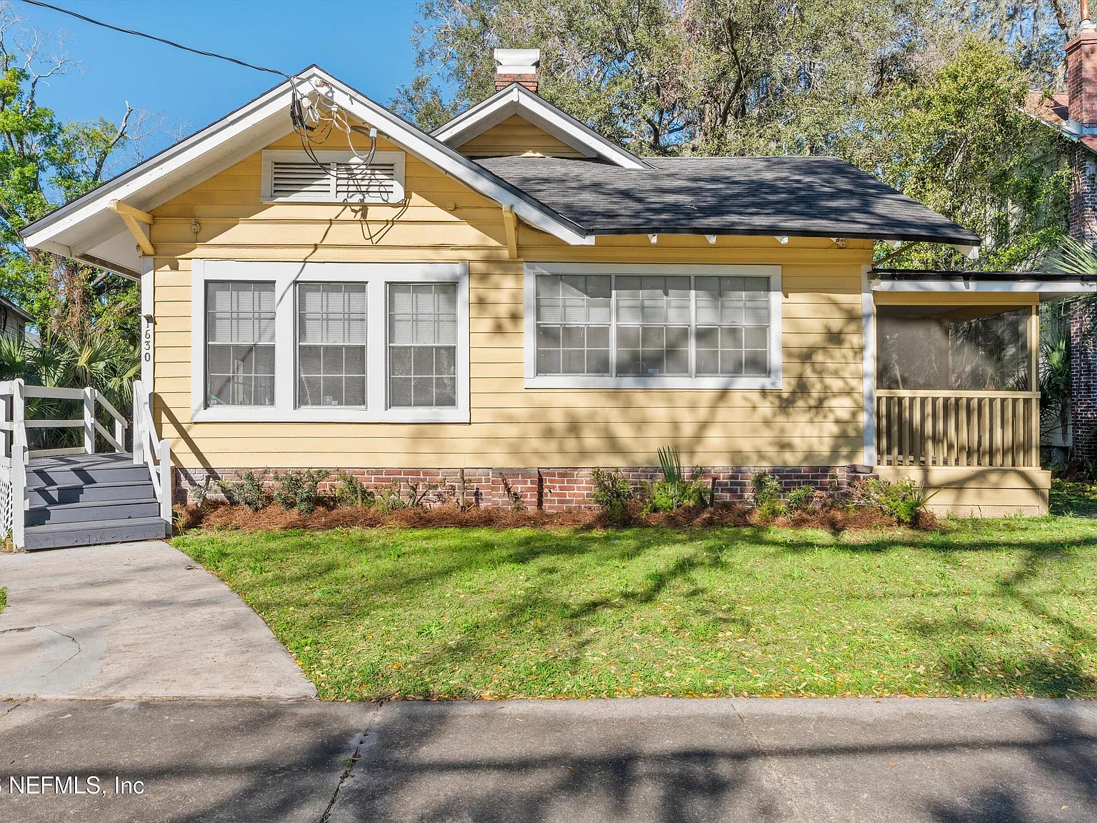 3 bed, 2.0 bath, 1675 sqft, $2,600 — Photo 1