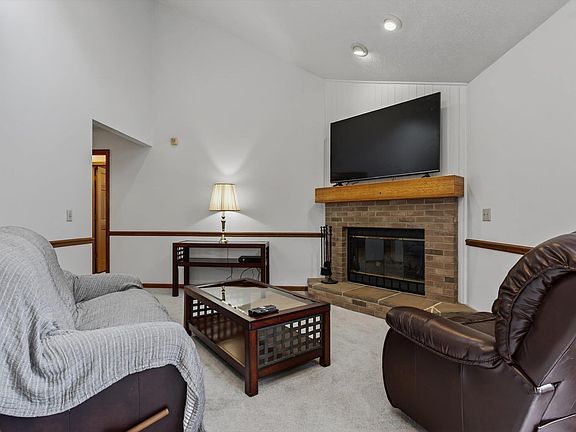 4th image of 10131 Lanter Ct