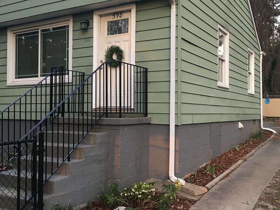 1st image of 598 Wilshire Ave