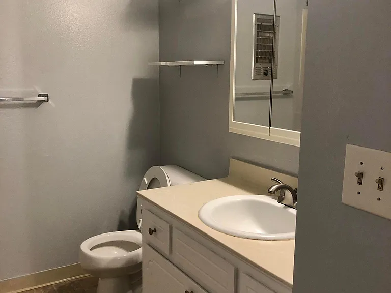 8208 NE 13th Ave #A6 — Photo 13