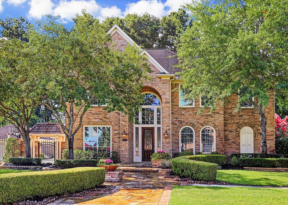 1st image of 3019 Smokey Hollow Dr