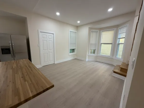 127 School St APT 2, Roxbury, MA 02119