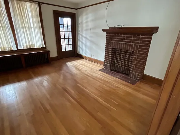 420 Short St #4, Ellwood City, PA 16117