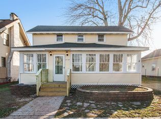 214 E Hotchin Ave, White Pigeon, MI