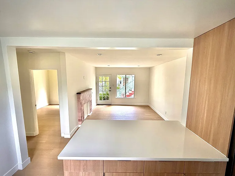818 Grant St — Photo 37