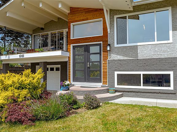 2nd image of 2363 Seine Rd