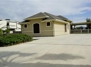 2203 Robin Ln, Mission, TX 78572