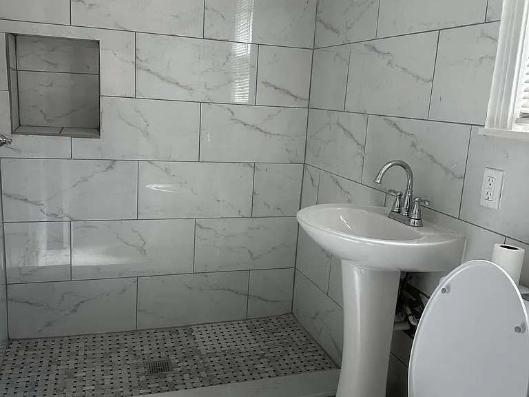 21 S Hollywood Ave #6 — Photo 7