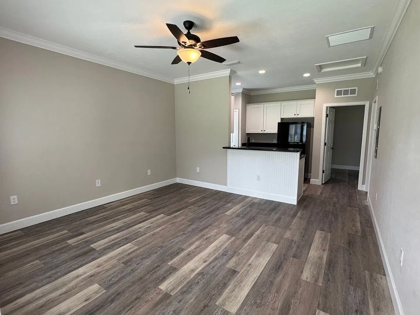 New Construction - Beautiful 2 Bedroom, 2 Bathroom House Near UF Law! — Photo 3