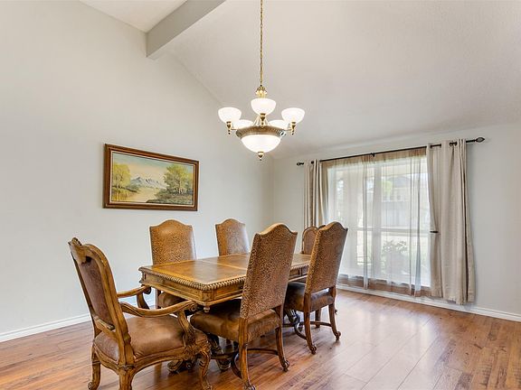 5th image of 10510 Prospect Hill Dr