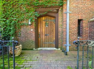 24 William St, Andover, MA 01810