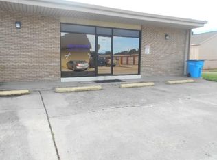 2000 Congressman Hebert Dr #C, Chalmette, LA 70043