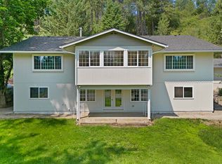 28921 N River Estates Dr, Chattaroy, WA 99003