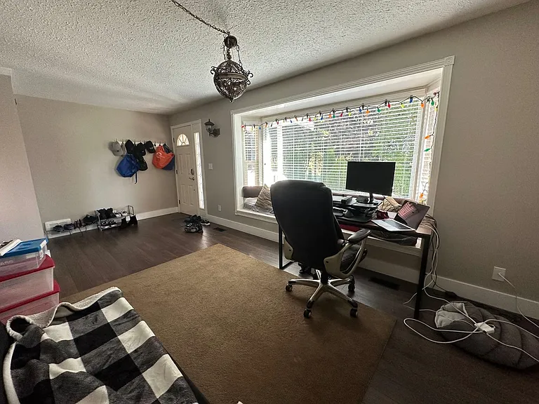 511 Wilson St — Photo 4
