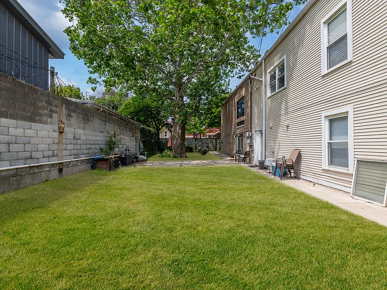 2843 S Troy St #1 — Photo 4