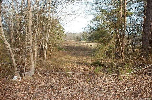 2nd image of 18168 Mary Ln