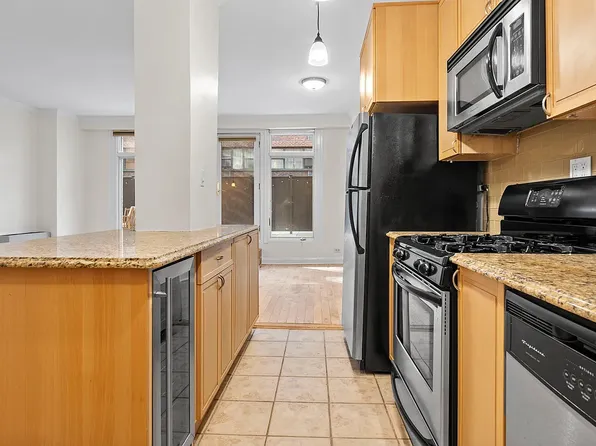 345 East 73rd Street image 9 of 16