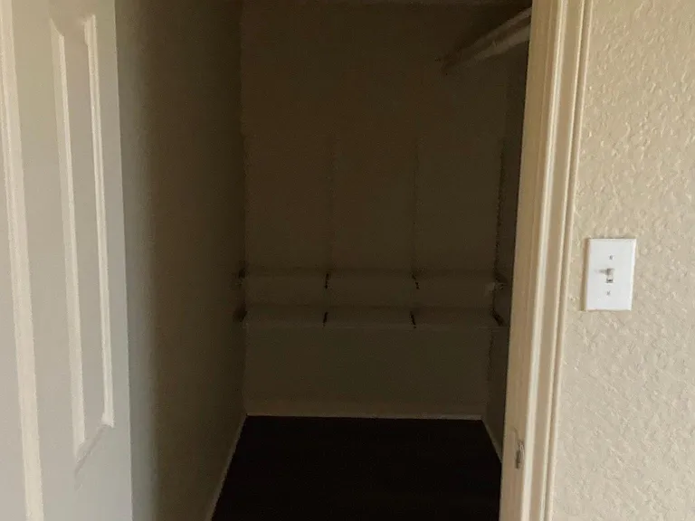 1459 Frio Run — Photo 15