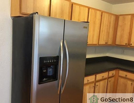 4th image of 2032 NE 167th St #3135