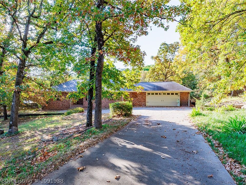 1st image of 3132 Glen Flora Way