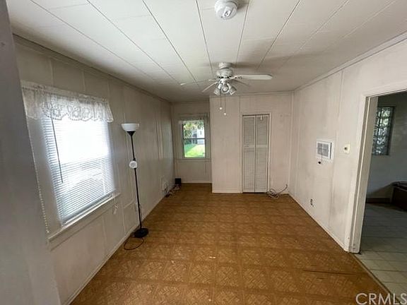 3rd image of 615 Laurel Ave