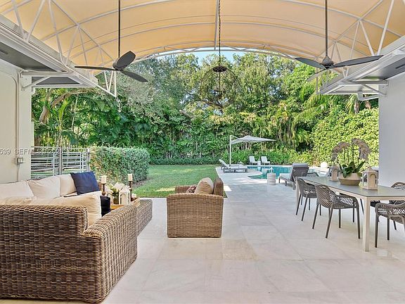 2nd image of 641 Island Rd