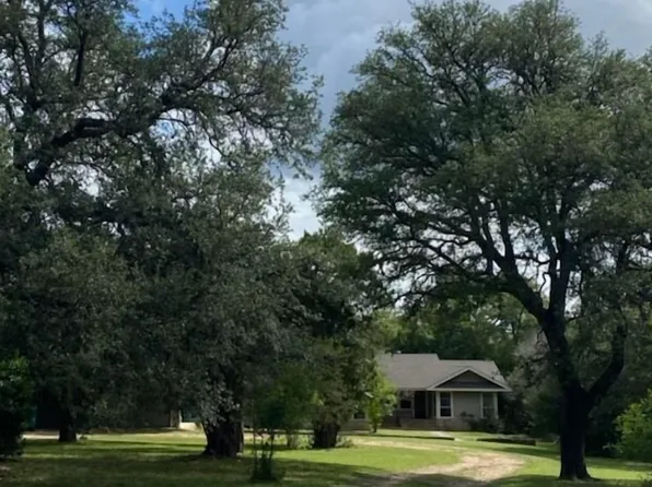 1200 E Avenue H, Belton, TX 76513