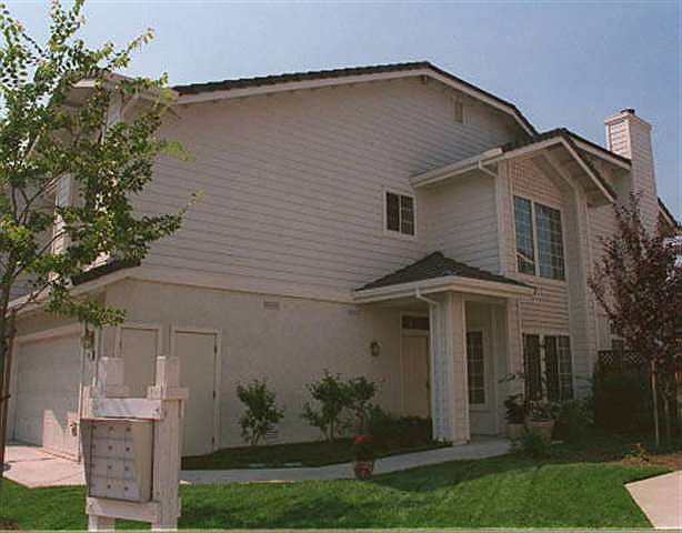 1st image of 313 W Wmeadows Ln