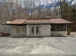 402 Mt Arlington Blvd, Landing, NJ 07850