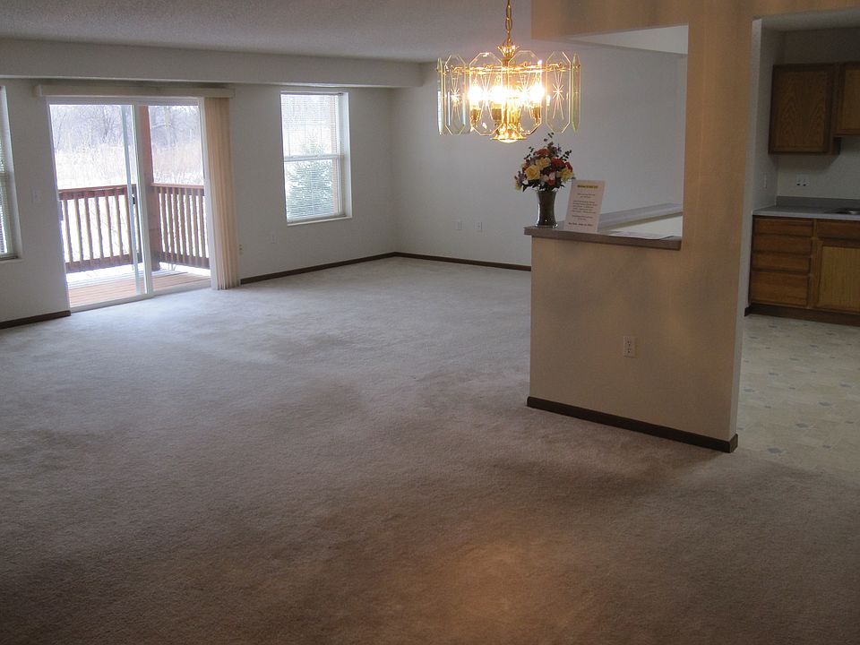 1st image of 1355 Phalen Blvd APT 107
