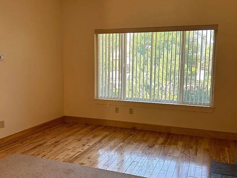 726 N 15th Ave — Photo 5
