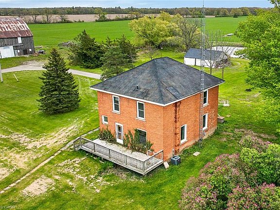 2nd image of 1054 Townline Rd E