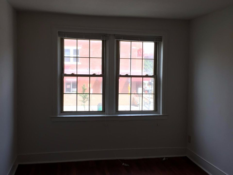 2nd image of 2440 N Charles St APT 14