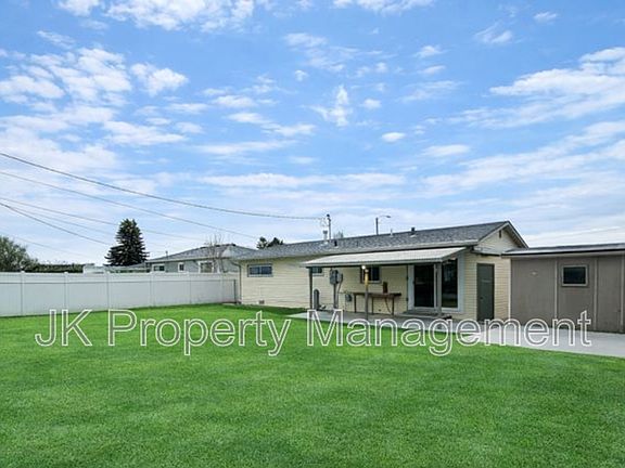 2nd image of 333 Riverview Blvd NW #4W