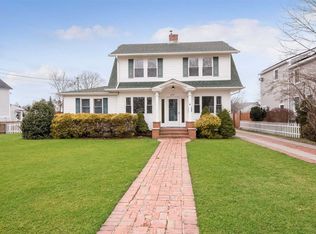 170 Jayne Ave, Patchogue, NY 11772