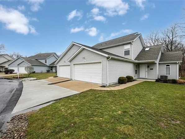 287 Westberry Cir, Tallmadge, OH 44278