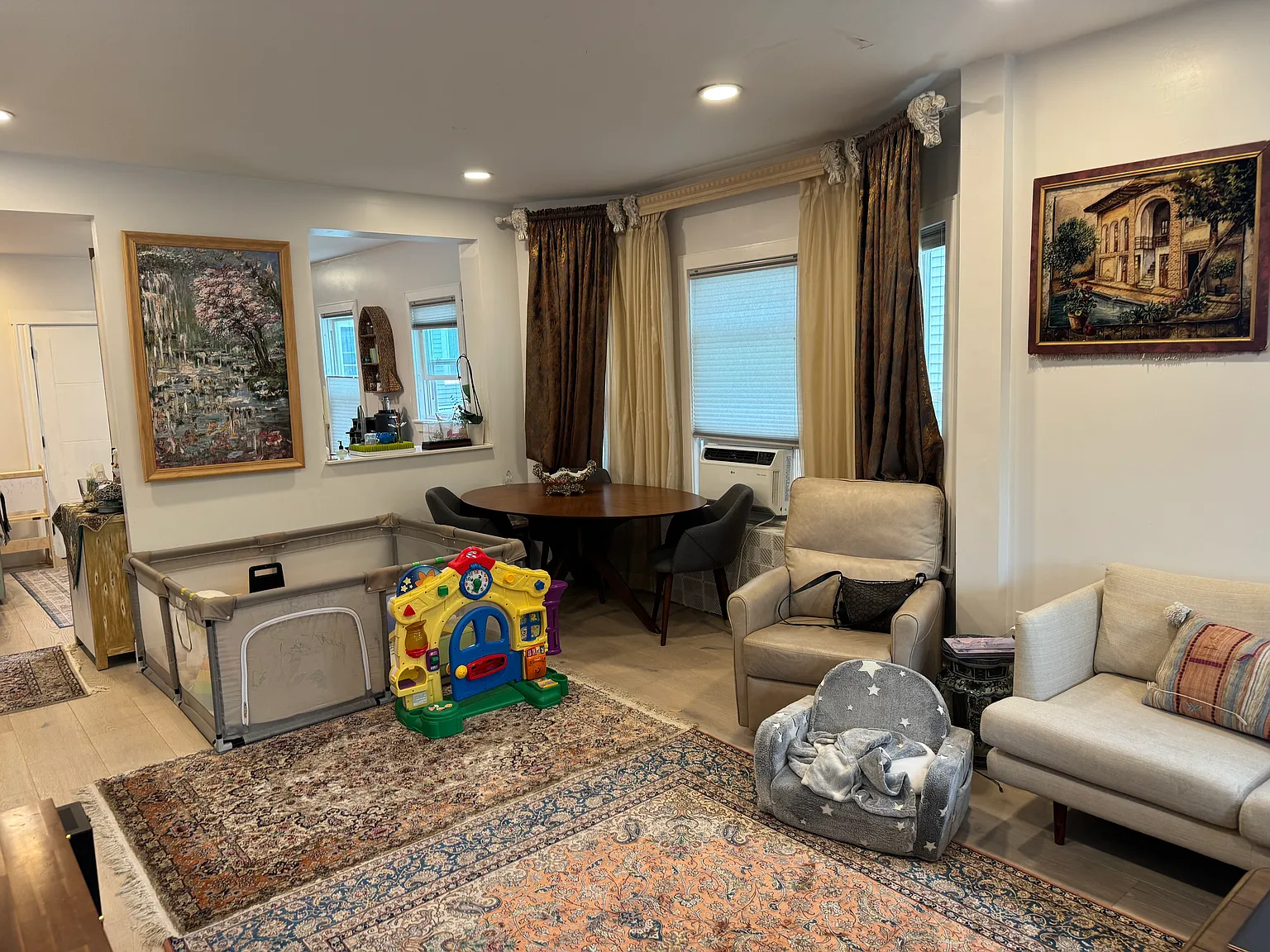 2 bed, 1150 sqft, $2,900 — Photo 2