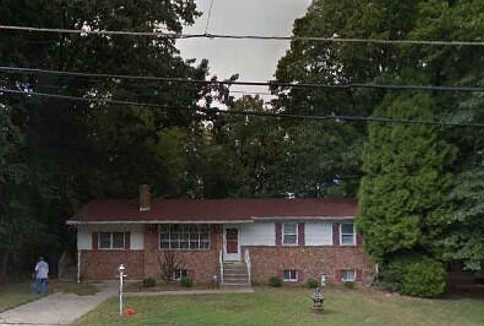 1st image of 6518 Hallam Dr