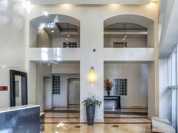 2nd image of 3330 NE 190th St APT 2410