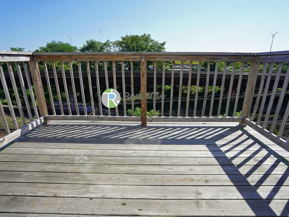 105 Sydney St #4, Dorchester, MA 02125