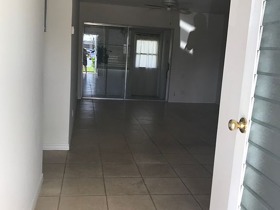 3rd image of 2773 Emory Dr E
