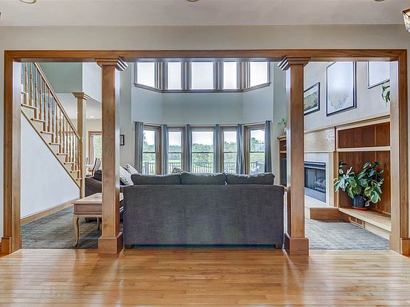 4th image of 12674 Gordon Dr