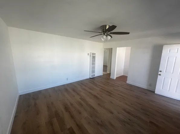 1499 W 35th Pl #4, Los Angeles, CA 90018