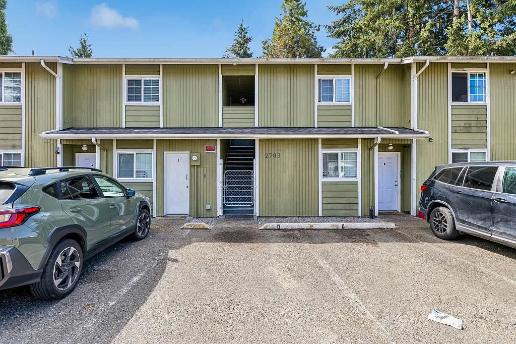 2703 S 258th Pl - 2 bedrooms — Photo 1