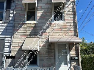 615 Cedar St, Reading, PA 19601