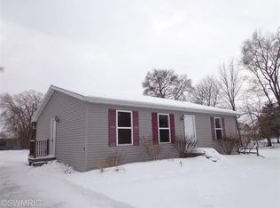 513 Vincent St, Belding, MI 48809