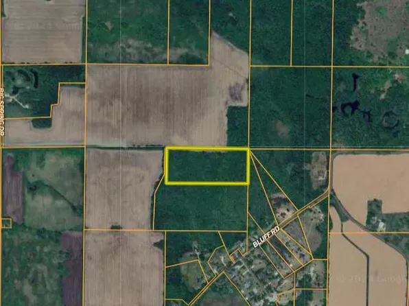 xx Bluff Road, Whitewater, WI 53190