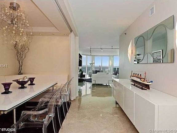 3rd image of 101 S Ftl Bch Blvd APT 2002