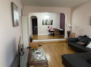 2 Herrick Dr APT 3G, Lawrence, NY 11559